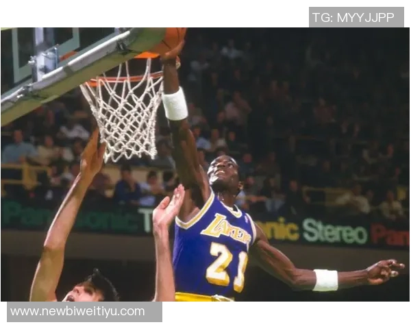 邓恩期待新赛季表现更佳感叹至今未入选最佳防守阵容